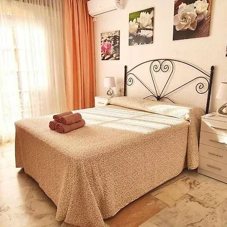 Centrico Apartamento Con Vistas Al Mar Y Terraza A 20m Playa Fuengirola